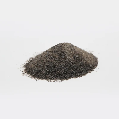 Sable de silice, oxyde d'aluminium et zircone.